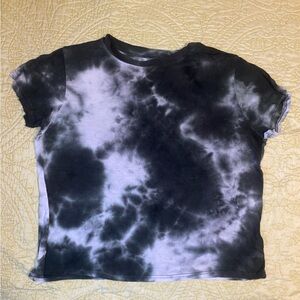 Deep Green and White Tie-Dye Boxy/Somewhat Crop Short Sleeve Tee